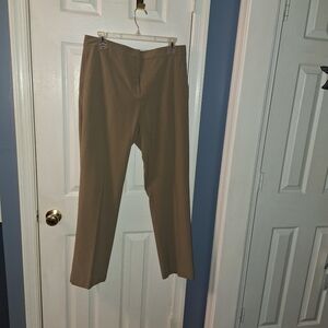 Preswick & Moore Women's Tan Straight Leg Pants**